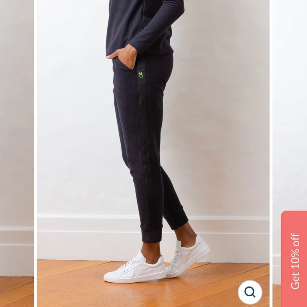 Dudley Stephens Jay Jogger